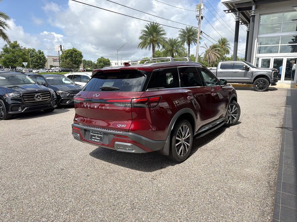 Used 2024 INFINITI QX60 Sensory w/ Vision Package AWD/4WD image 7