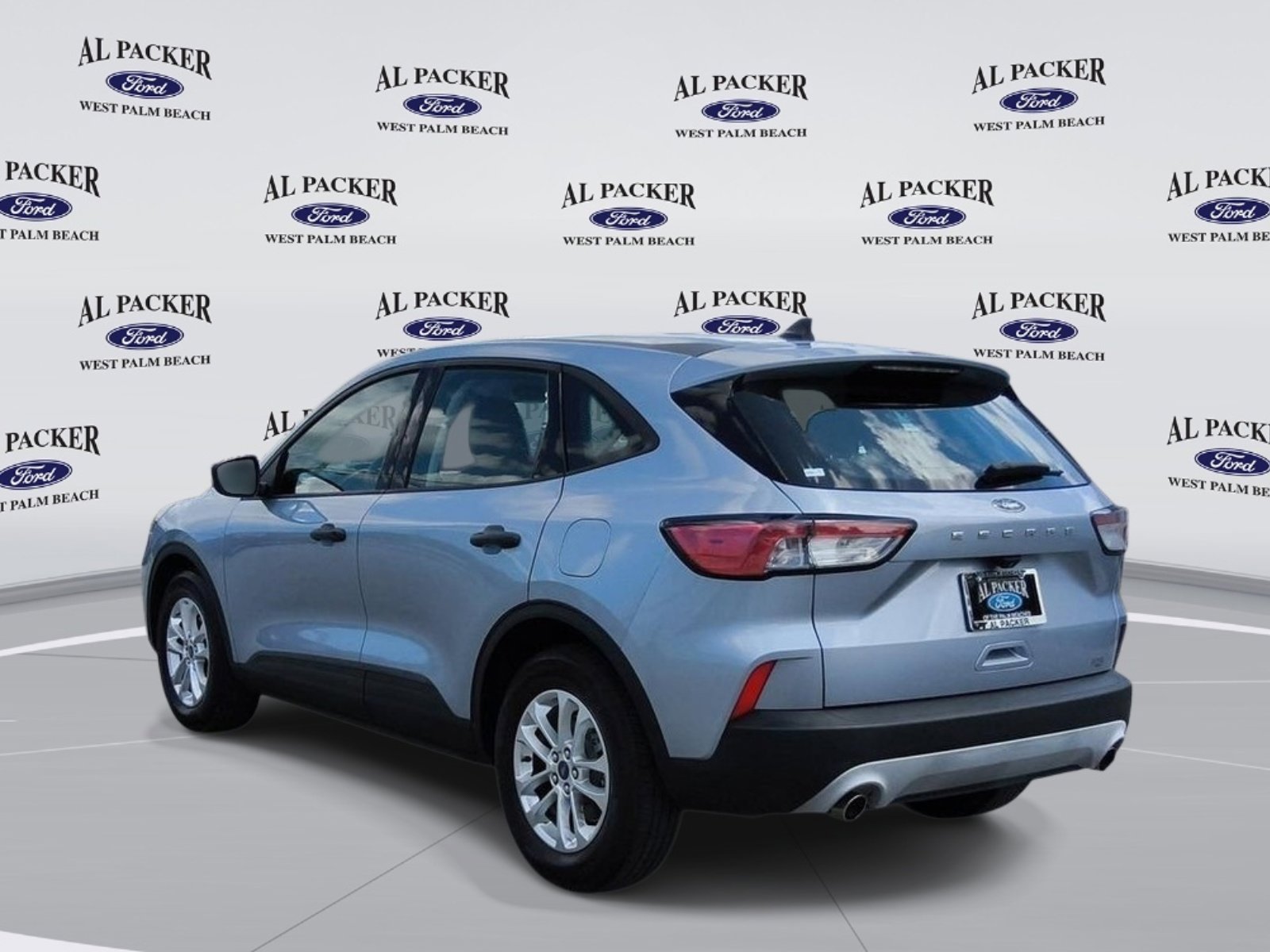 Used 2022 Ford Escape S FWD image 3