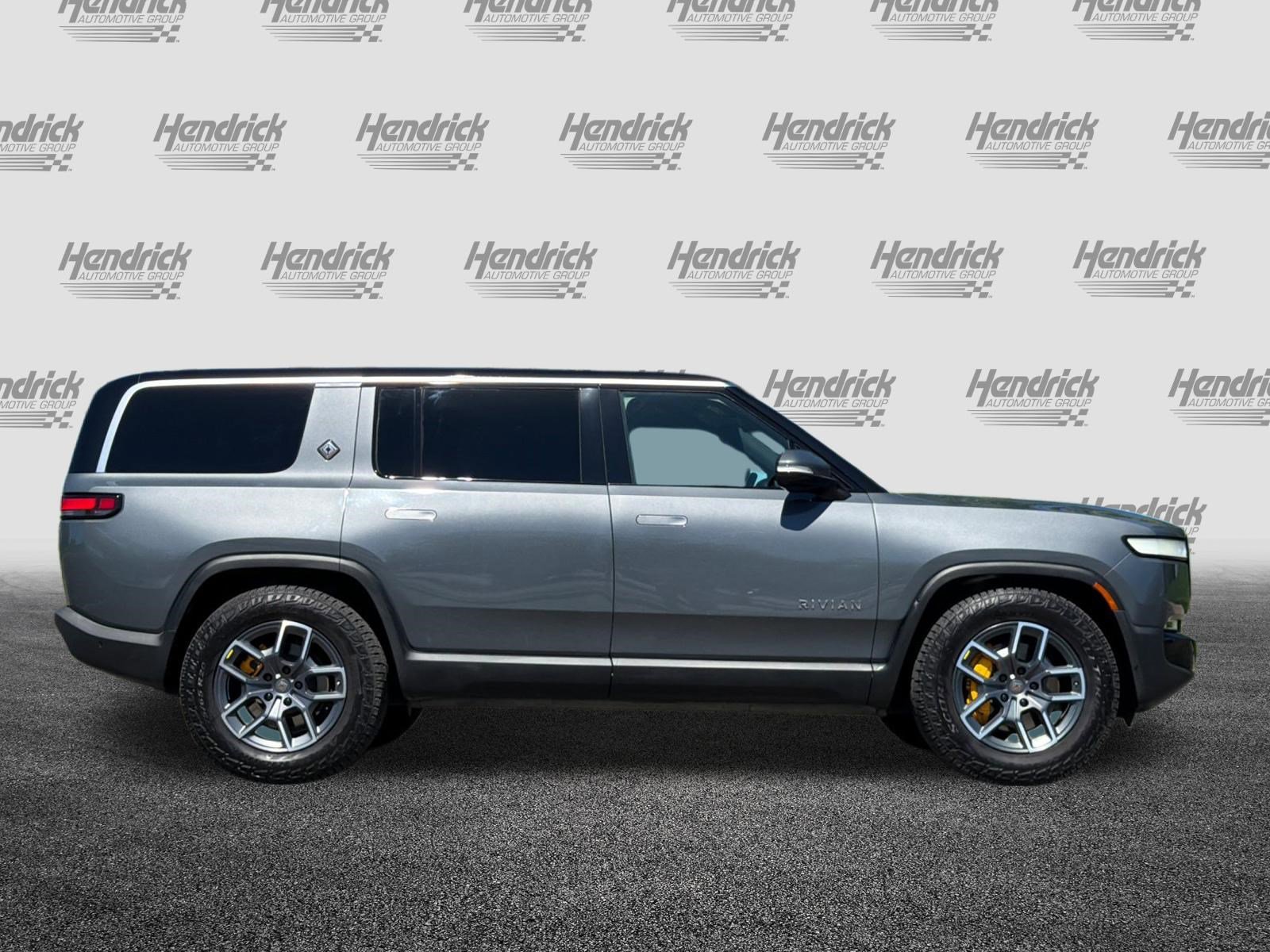 Used 2022 Rivian R1S Launch Edition image 3