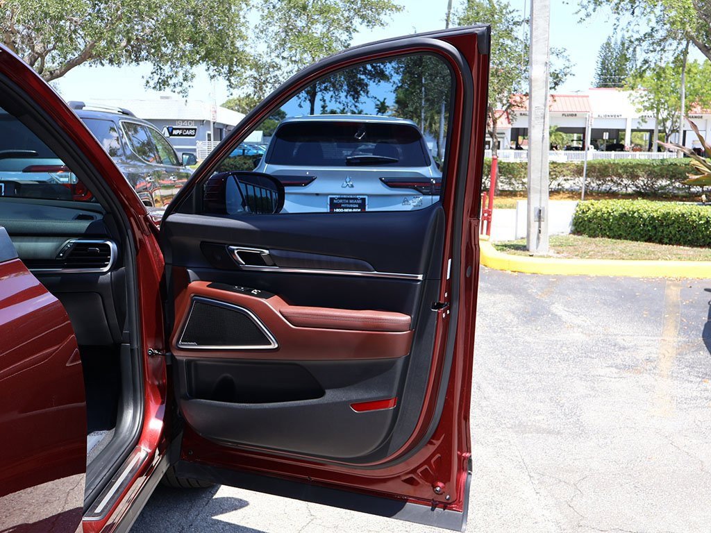 Used 2024 Kia Telluride SX image 27