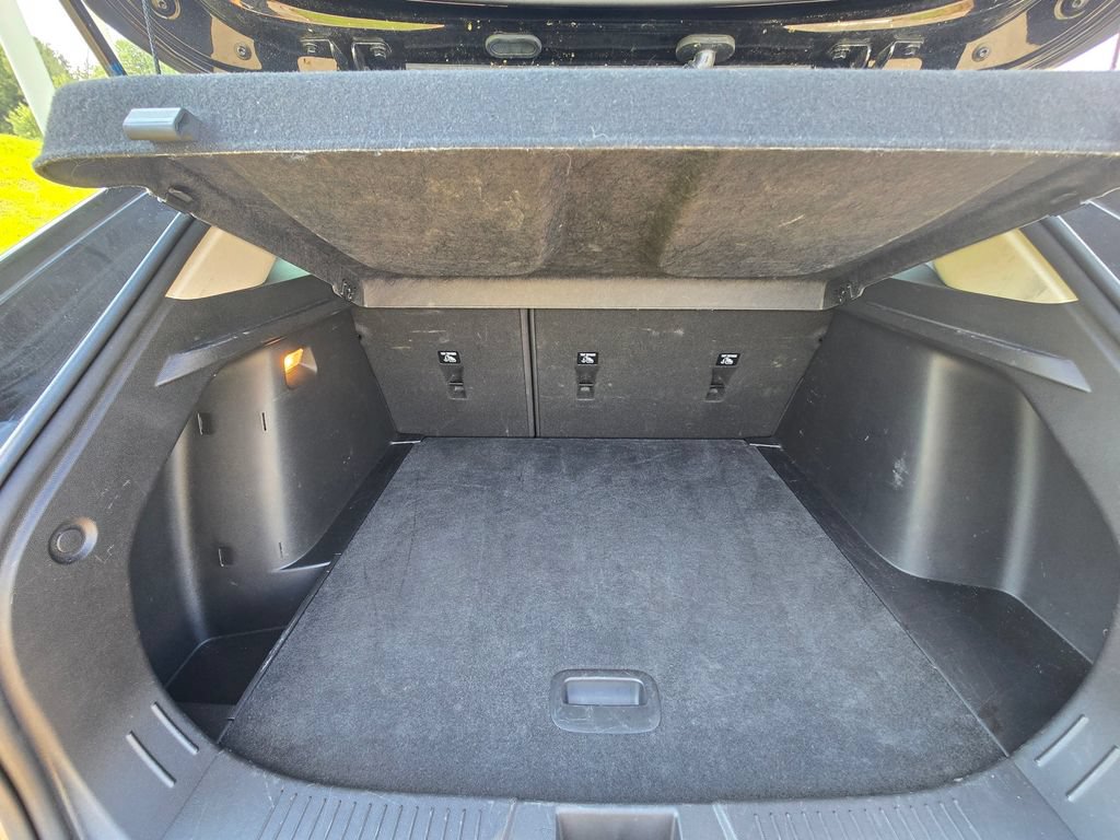 Used 2025 Chevrolet Trax LT FWD image 18