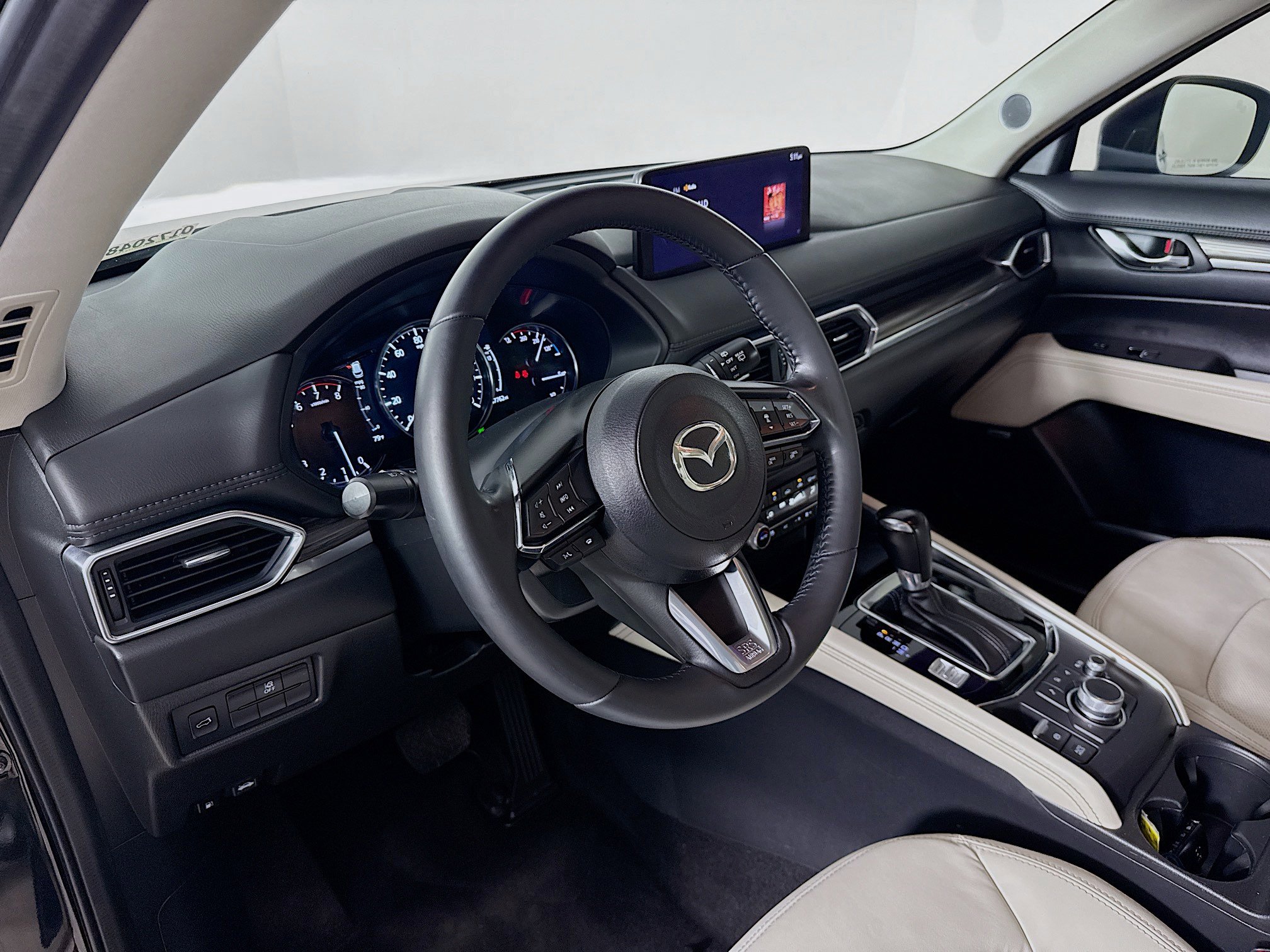 Used 2023 MAZDA CX-5 AWD 2.5 S w/ Premium Plus Pkg image 8