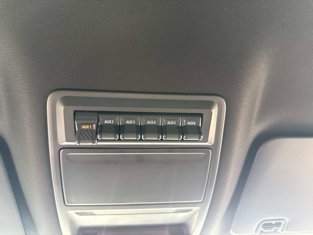 Used 2025 Ford Ranger Raptor AWD/4WD image 24