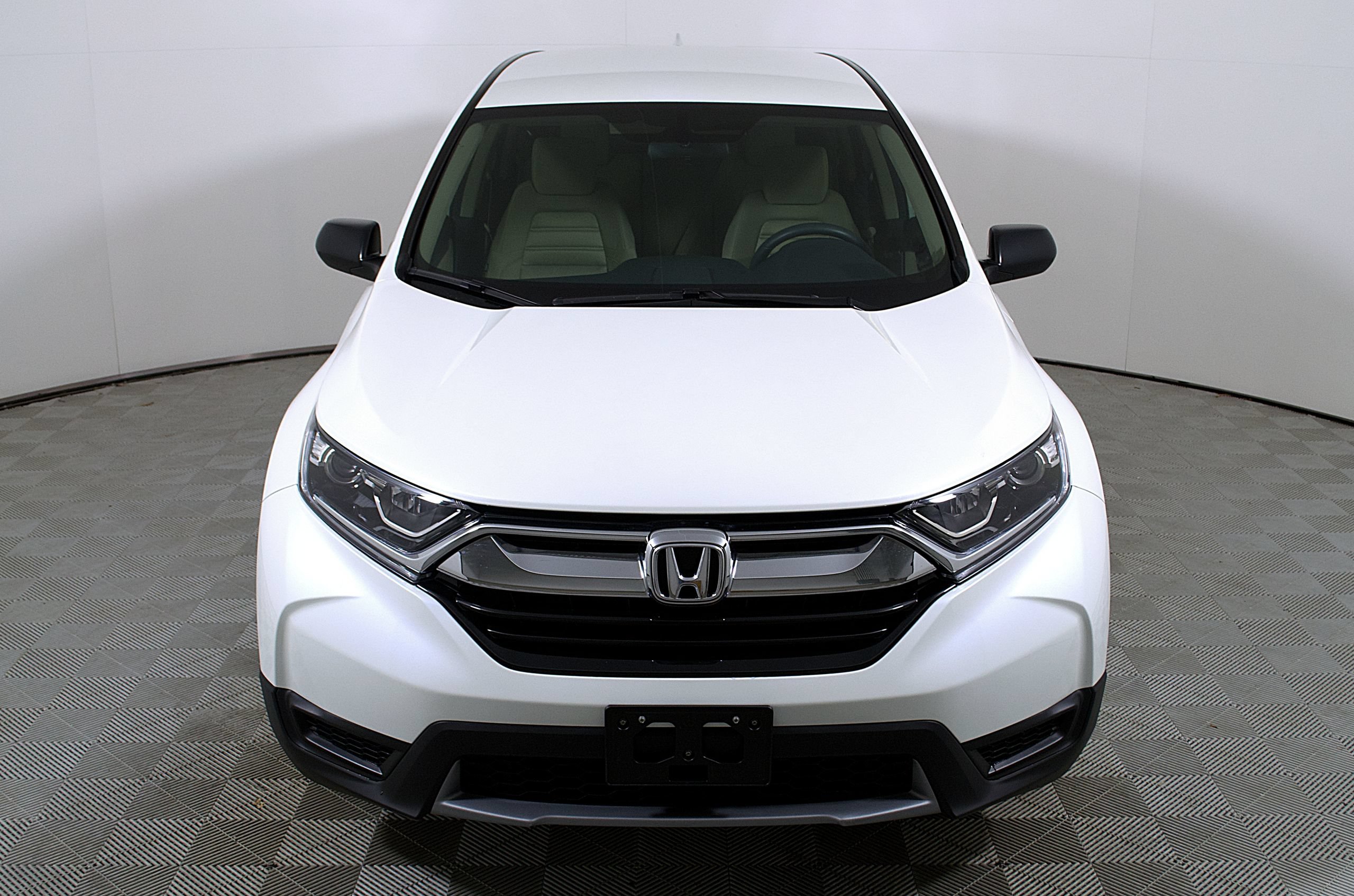 Used 2018 Honda CR-V LX image 4