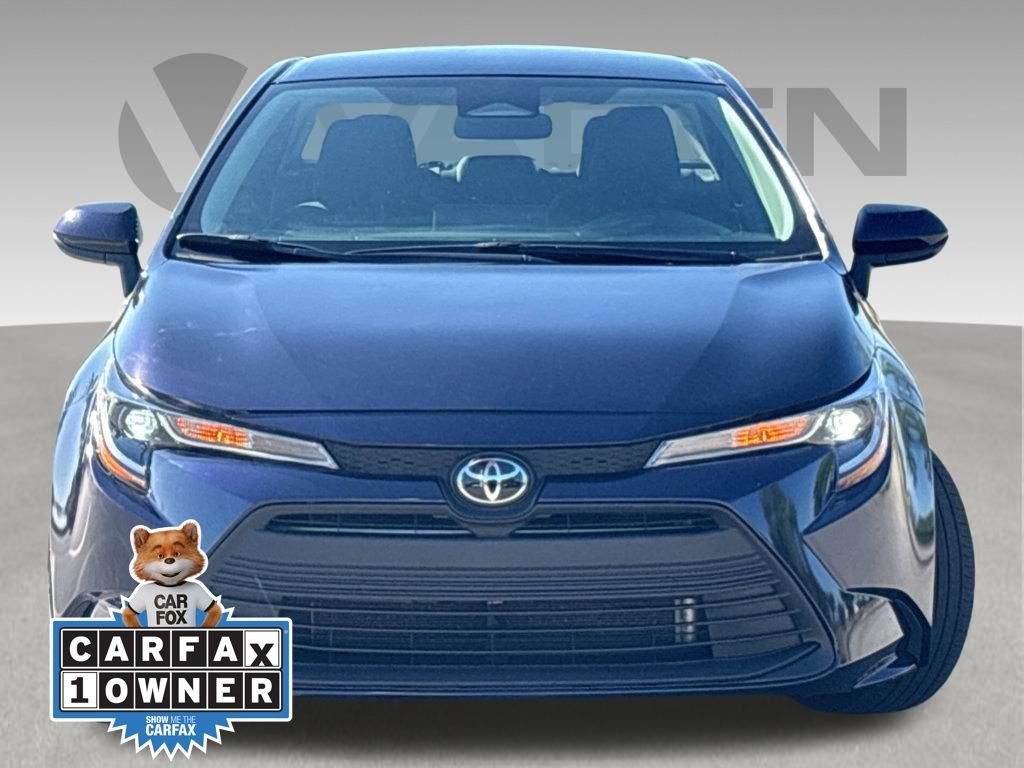Used 2024 Toyota Corolla LE FWD image 2