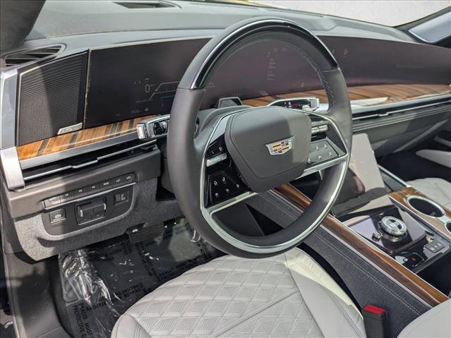 Used 2025 Cadillac Escalade ESV Sport Platinum w/ LPO, ONYX Package image 10