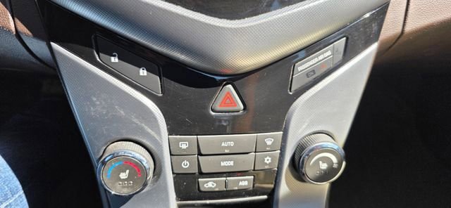 Used 2014 Chevrolet Cruze LTZ w/ Enhanced Safety Package FWD image 22