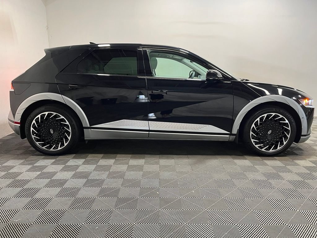 Used 2023 Hyundai Ioniq 5 Limited w/ Cargo Package AWD/4WD image 4