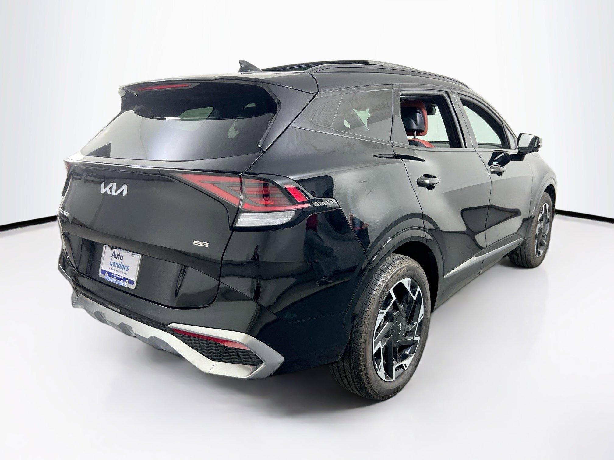 Used 2024 Kia Sportage SX image 5