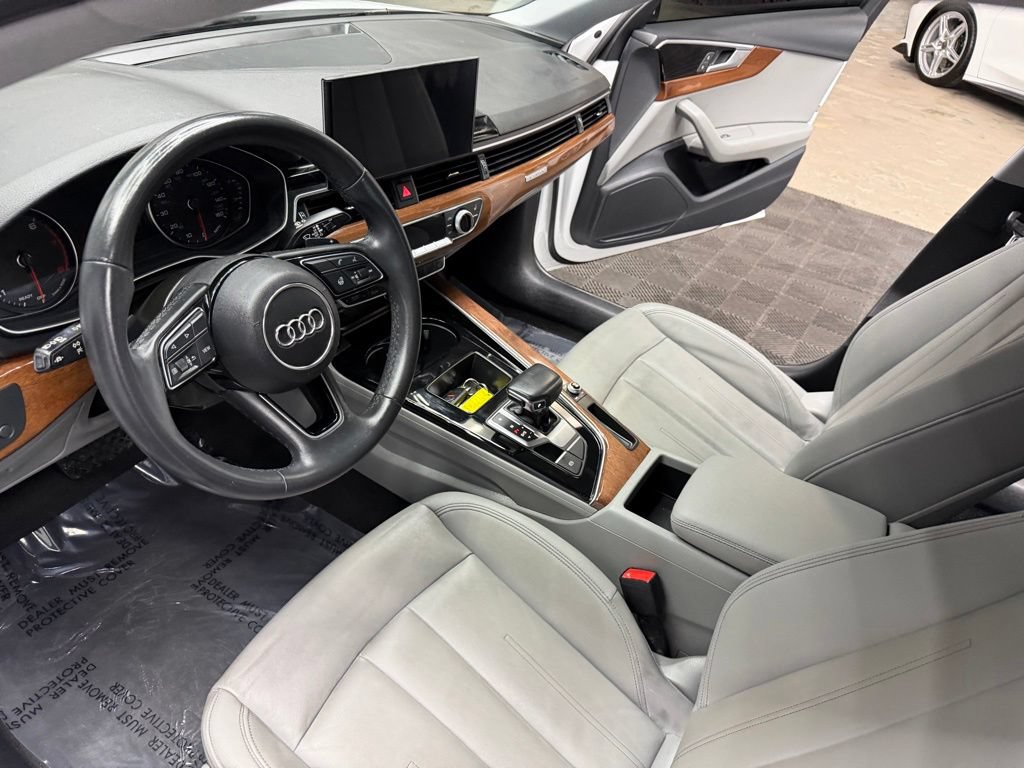 Used 2023 Audi A4 2.0T Premium w/ Convenience Package AWD/4WD image 33