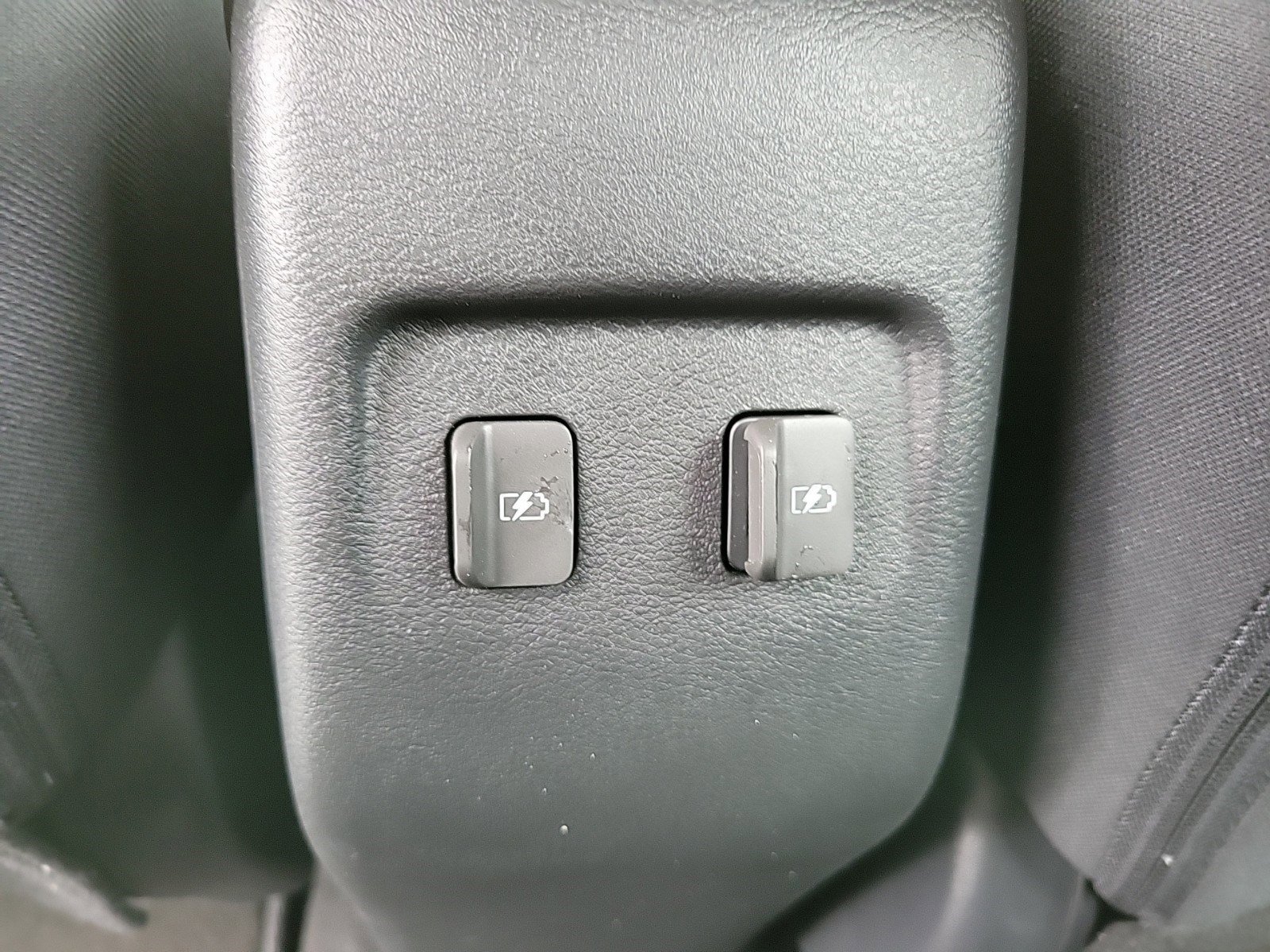 New 2024 Nissan Kicks SV w/ Interior Electronics Package image 16