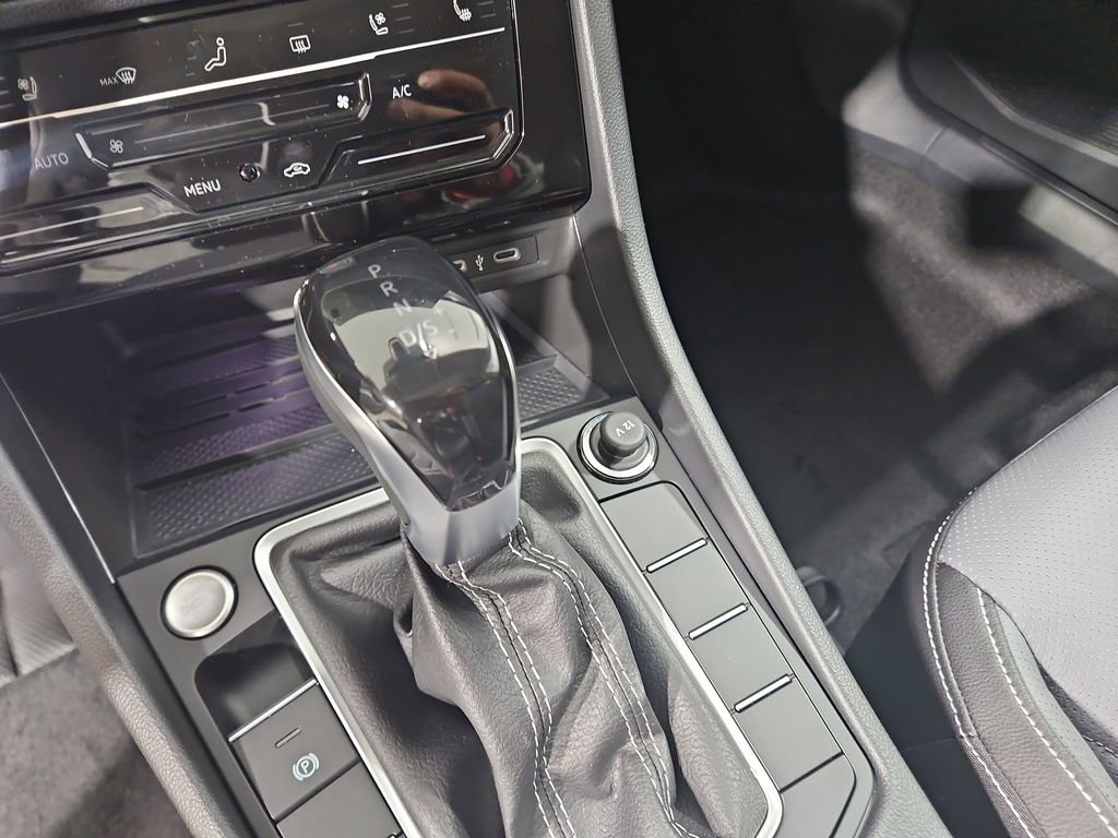 New 2026 Volkswagen Jetta SEL image 23