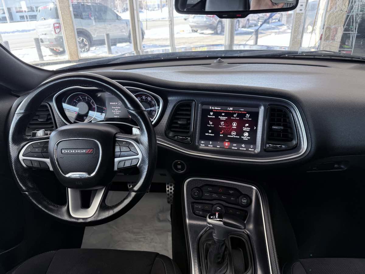 Used 2018 Dodge Challenger GT w/ GT Interior Package image 29
