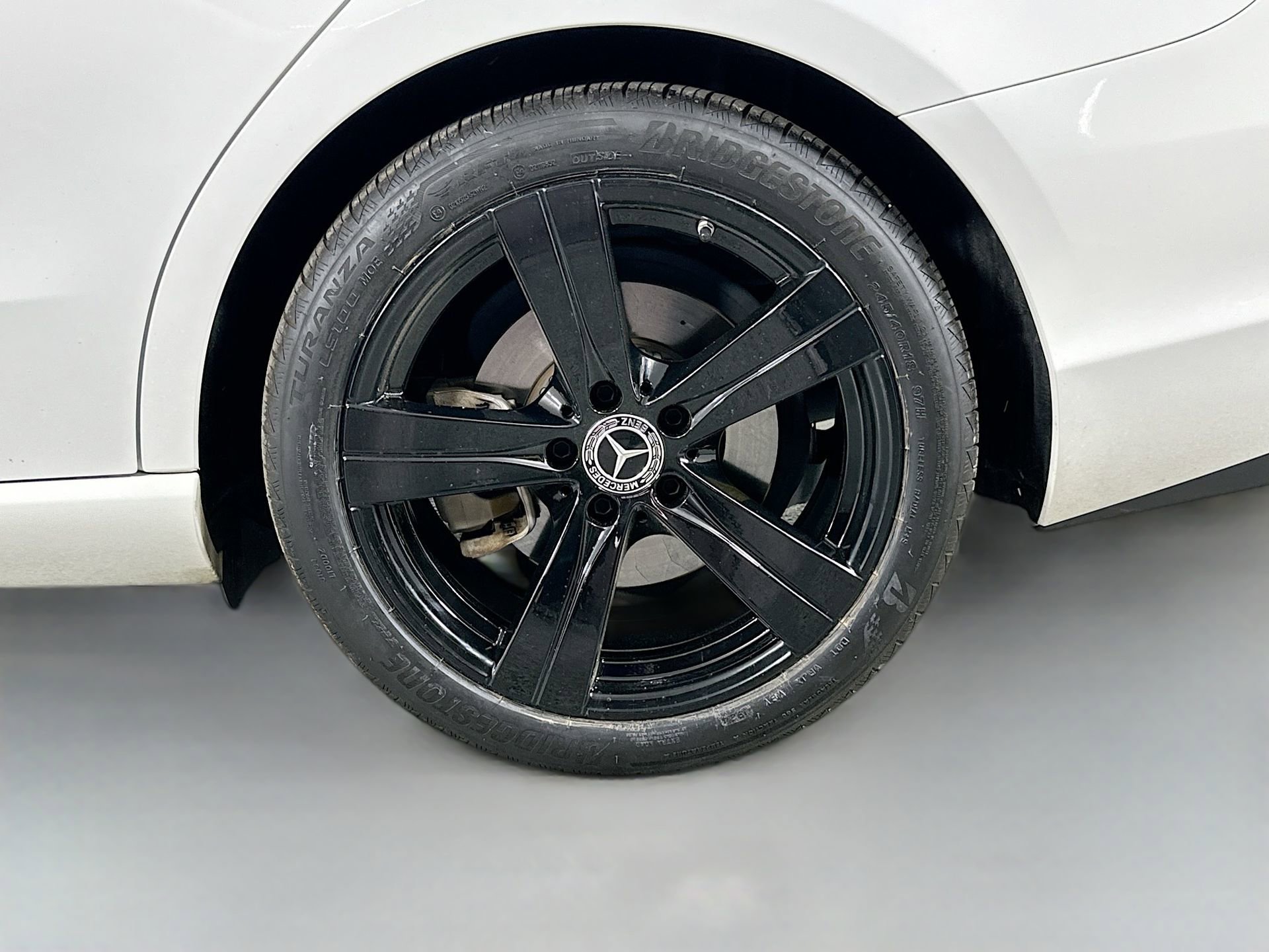 Used 2025 Mercedes-Benz C 300 Sedan image 33