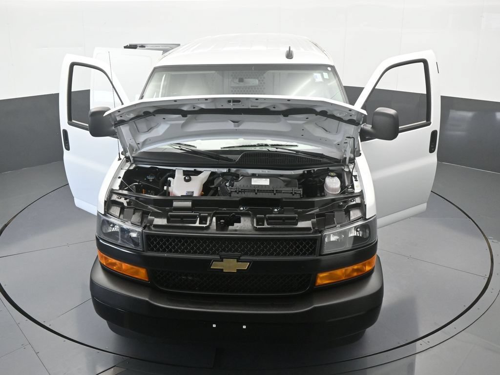 Used 2024 Chevrolet Express 2500 w/ Driver Convenience Package RWD image 64