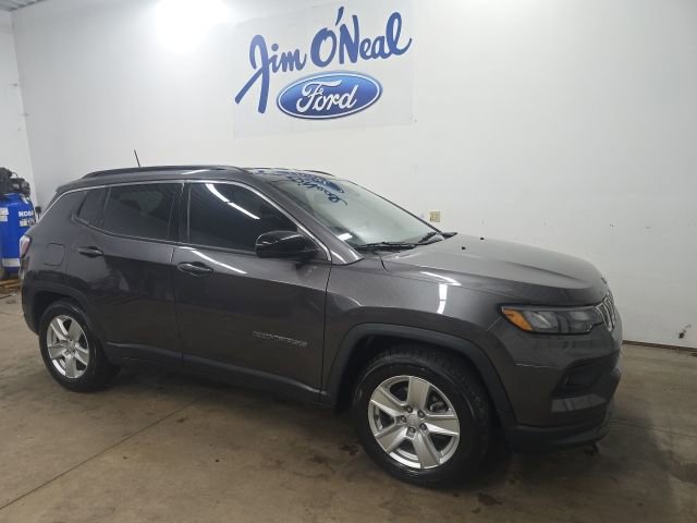 Used 2022 Jeep Compass Latitude w/ Convenience Group image 1