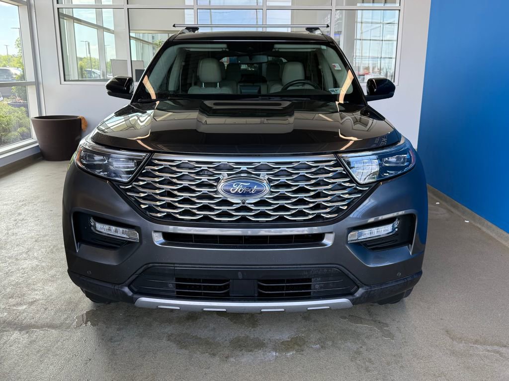 Used 2020 Ford Explorer Platinum w/ Premium Technology Package AWD/4WD image 5