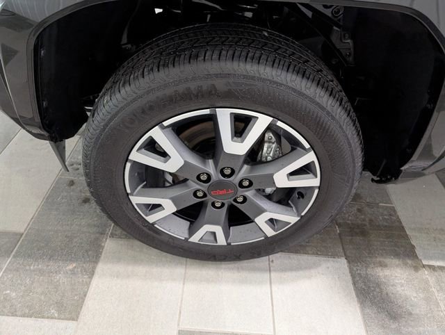 Used 2025 Toyota 4Runner TRD Sport AWD/4WD image 7