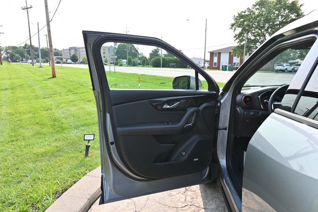 Used 2024 Chevrolet Blazer RS w/ Enhanced Convenience Package AWD/4WD image 26