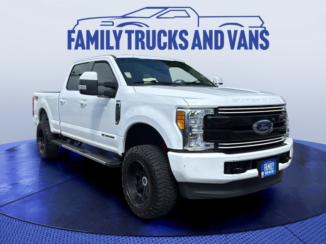 Used 2017 Ford F250 Lariat w/ Lariat Value Package AWD/4WD image 7