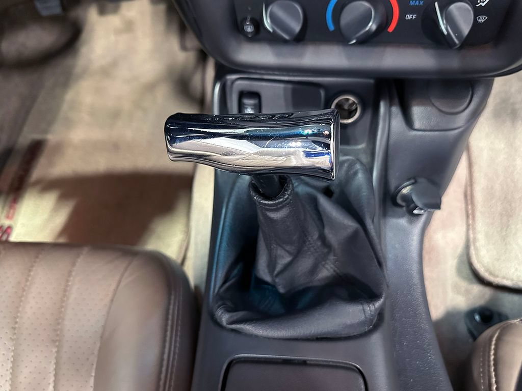 Used 2002 Chevrolet Camaro Z28 w/ SS Performance/Appearance Pkg RWD image 81