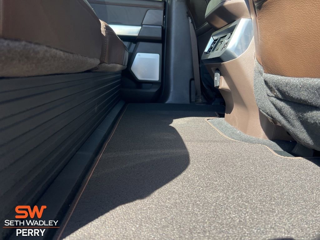 New 2025 Ford F350 King Ranch w/ FX4 Off-Road Package image 15