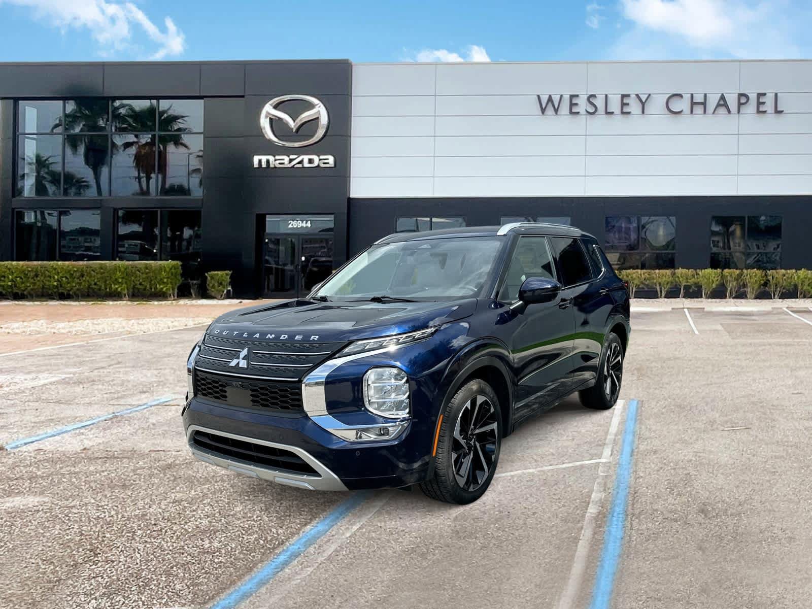 Used 2024 Mitsubishi Outlander SEL FWD video 1