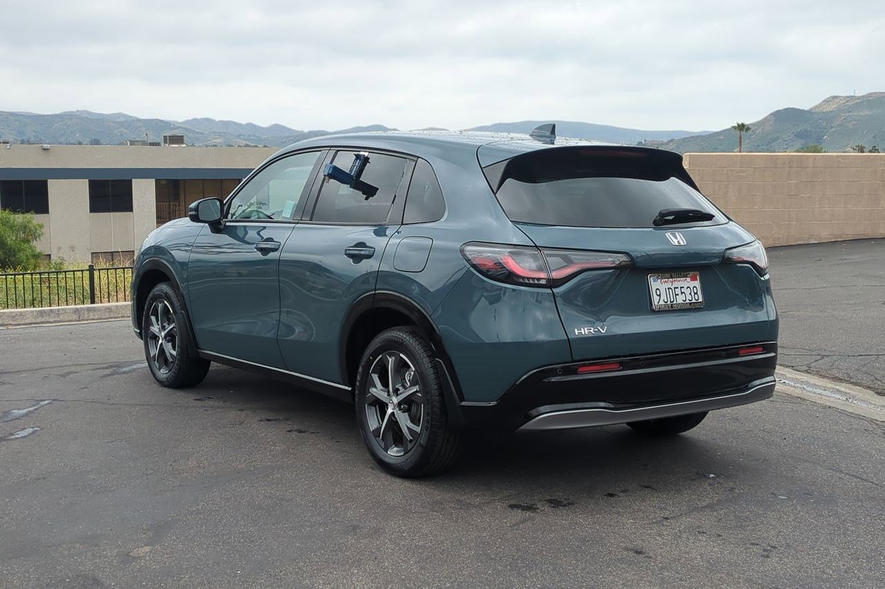 Certified 2024 Honda HR-V EX-L image 8