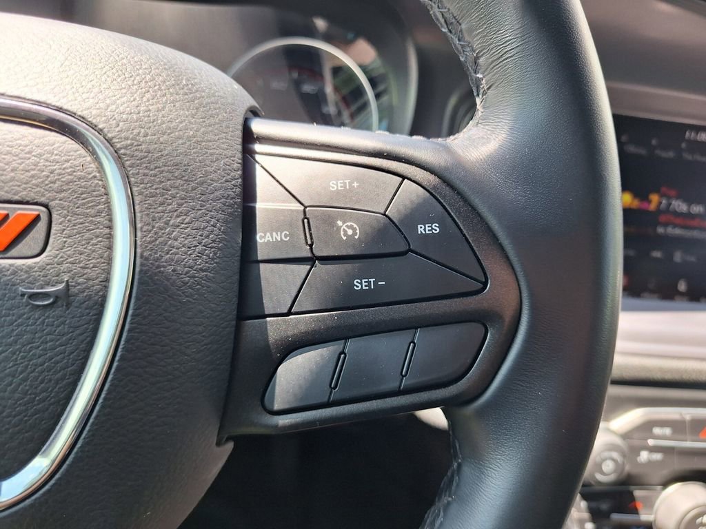 Used 2023 Dodge Charger SXT RWD image 17