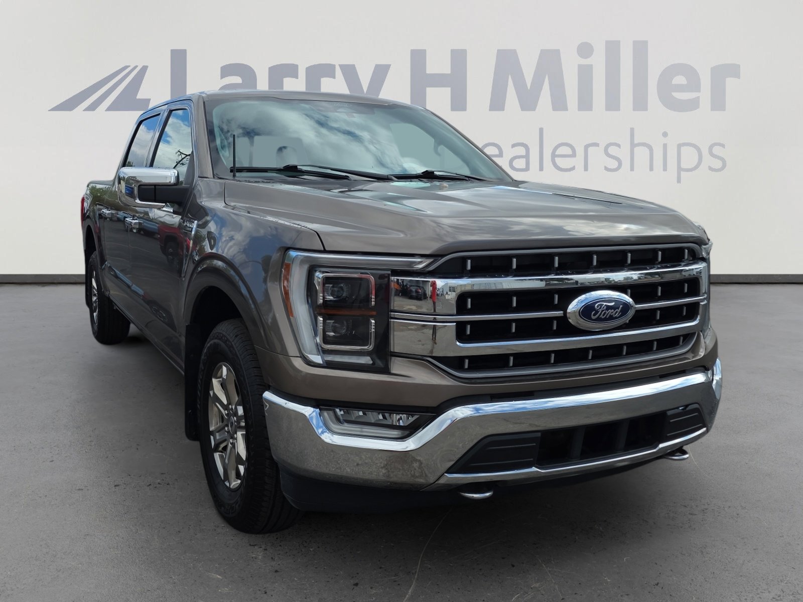 Used 2021 Ford F150 Lariat w/ Equipment Group 502A High image 7