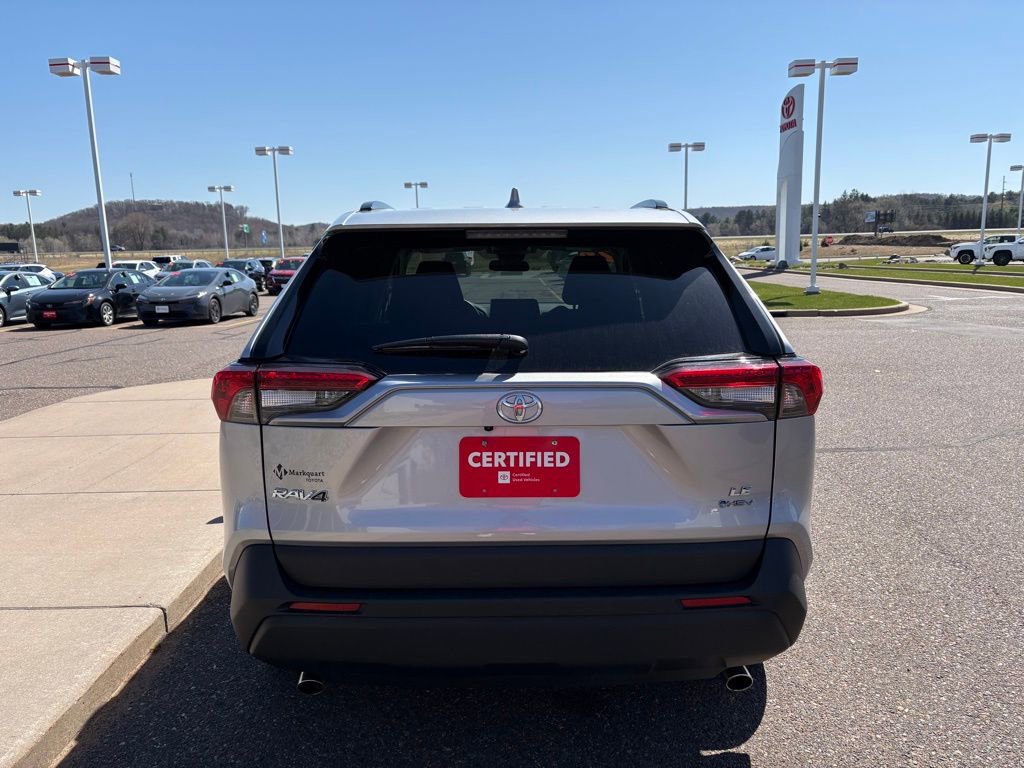 Certified 2025 Toyota RAV4 LE AWD/4WD image 3