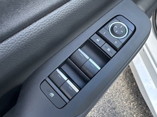 New 2026 Toyota Prius Plug-In Hybrid image 21