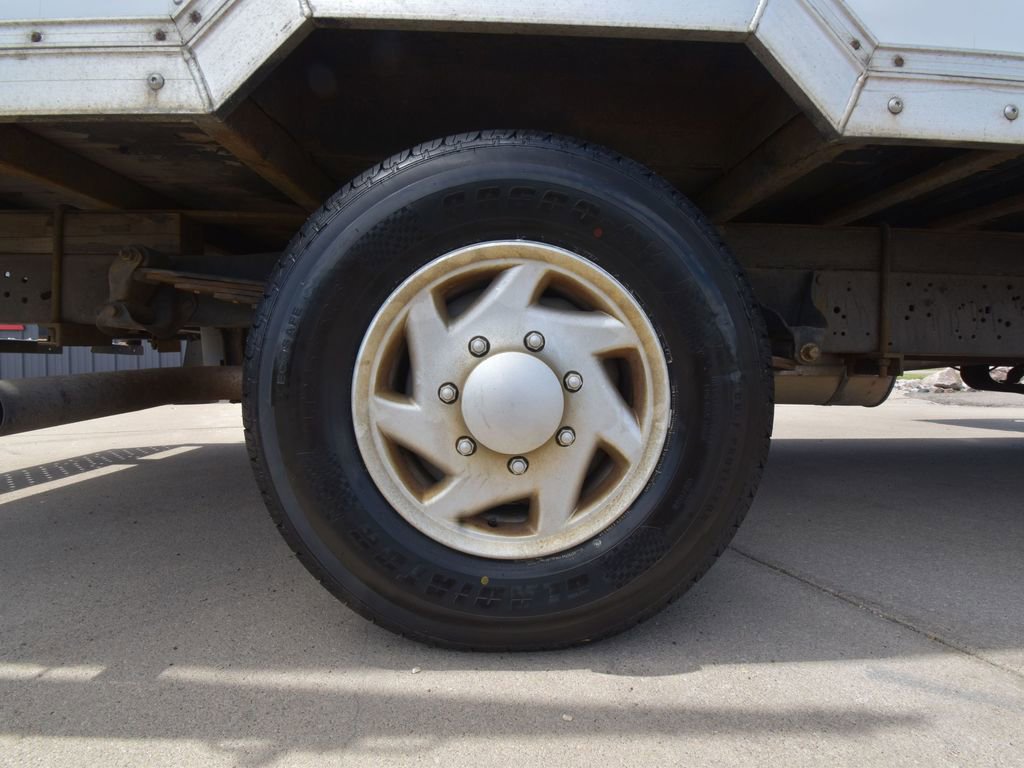 Used 2019 Ford E-350 and Econoline 350 Super Duty w/ Power Windows & Locks Group RWD image 25