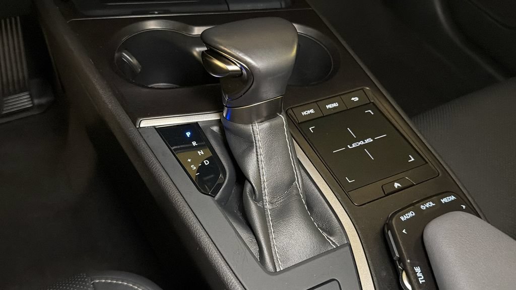Used 2021 Lexus UX 250h w/ Premium Package AWD/4WD image 32