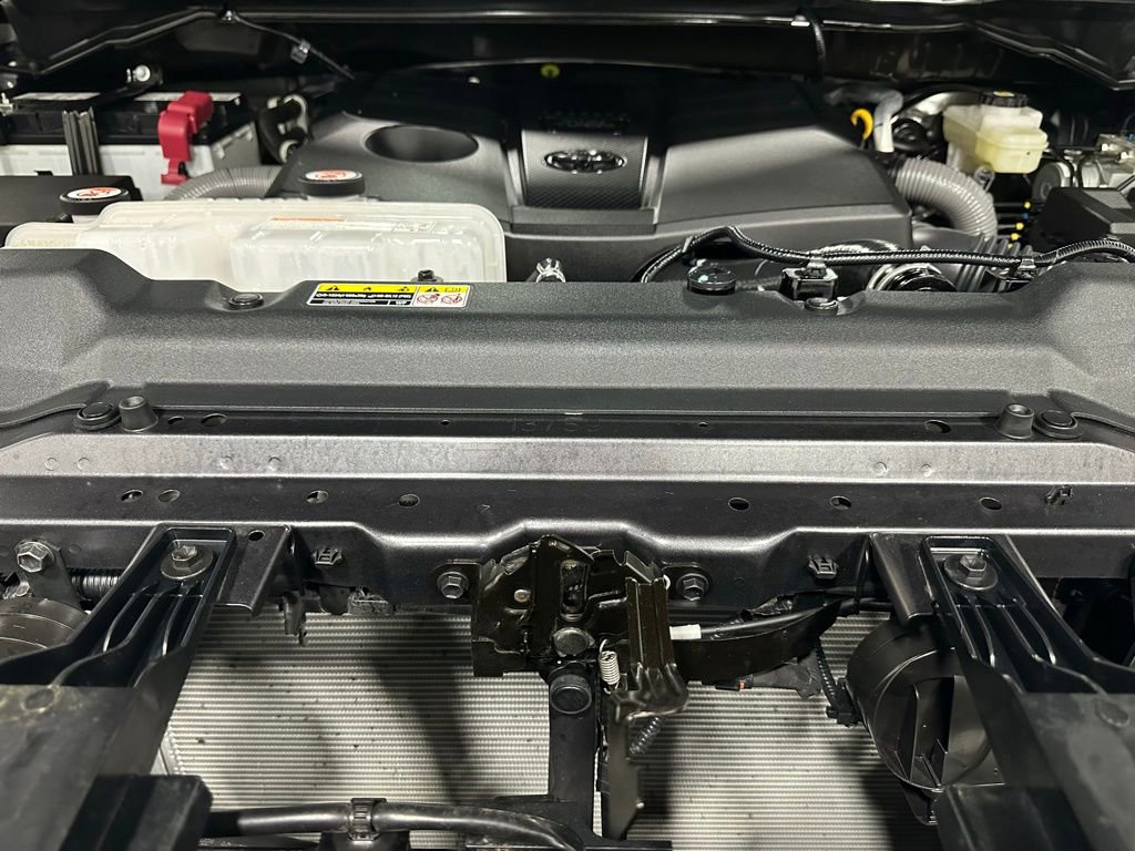 Used 2025 Toyota Tundra SR5 w/ SR5 Convenience Package AWD/4WD image 66