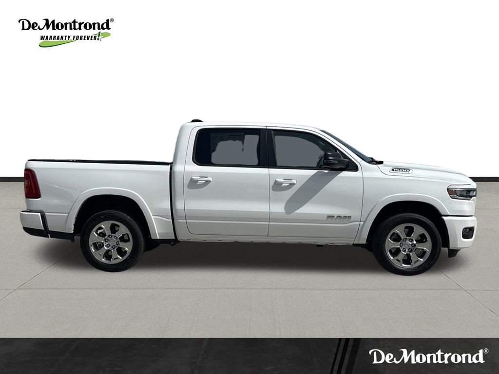 New 2026 RAM 1500 4x4 Crew Cab image 4