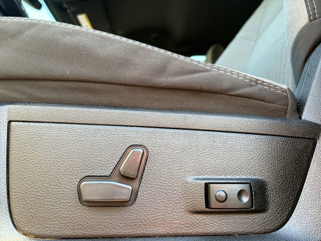 Used 2024 RAM 2500 Big Horn image 14