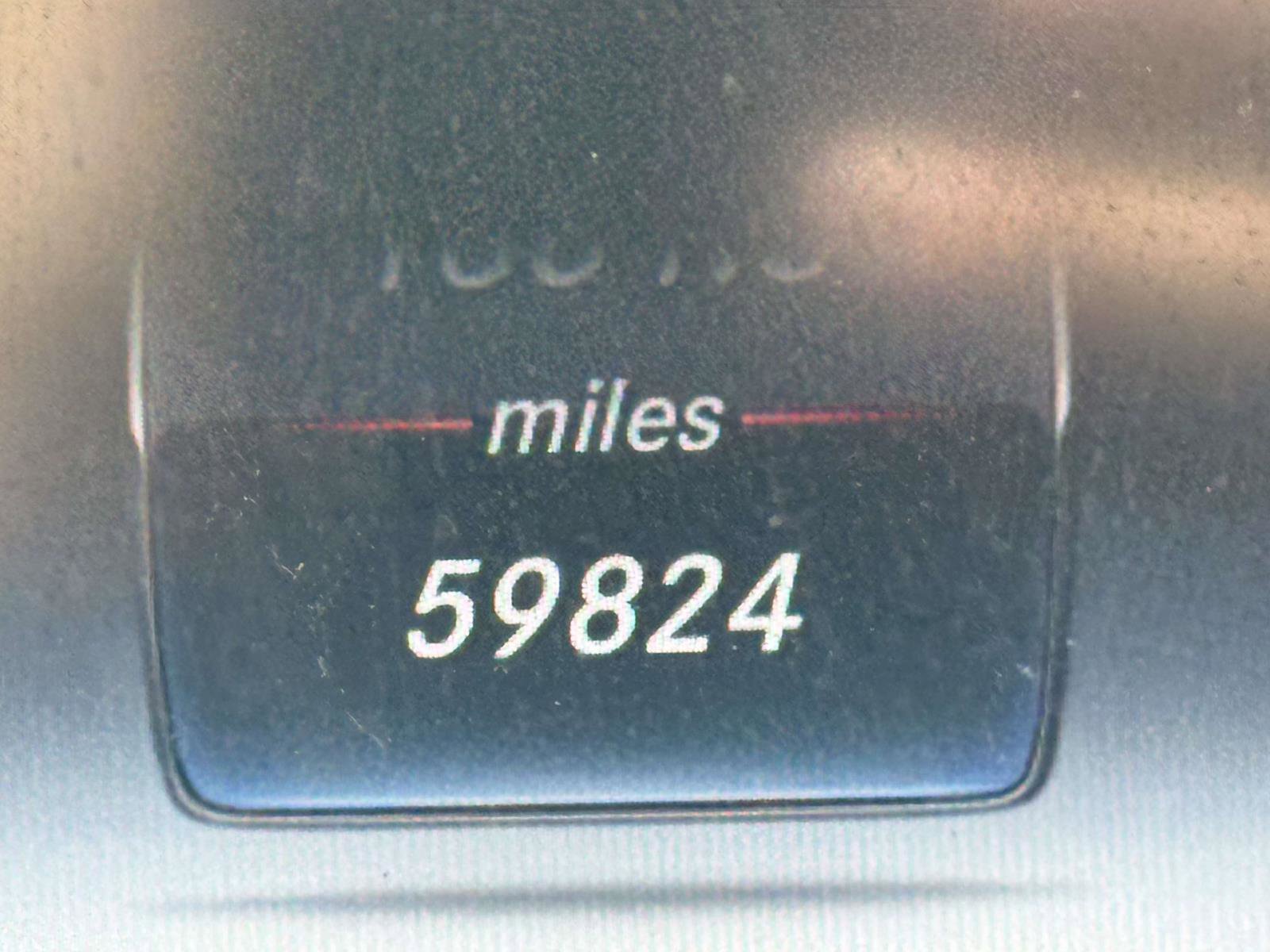 Used 2017 Mercedes-Benz C 300 4MATIC Sedan image 23