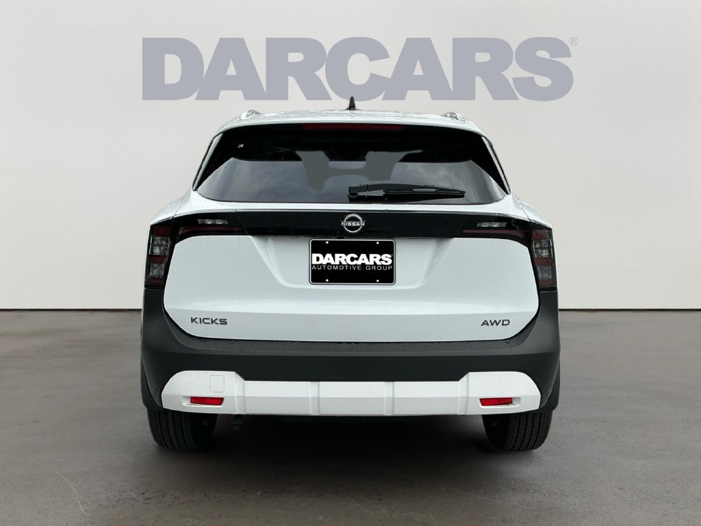 New 2027 Nissan Kicks SV w/ SV Premium Package AWD/4WD image 6