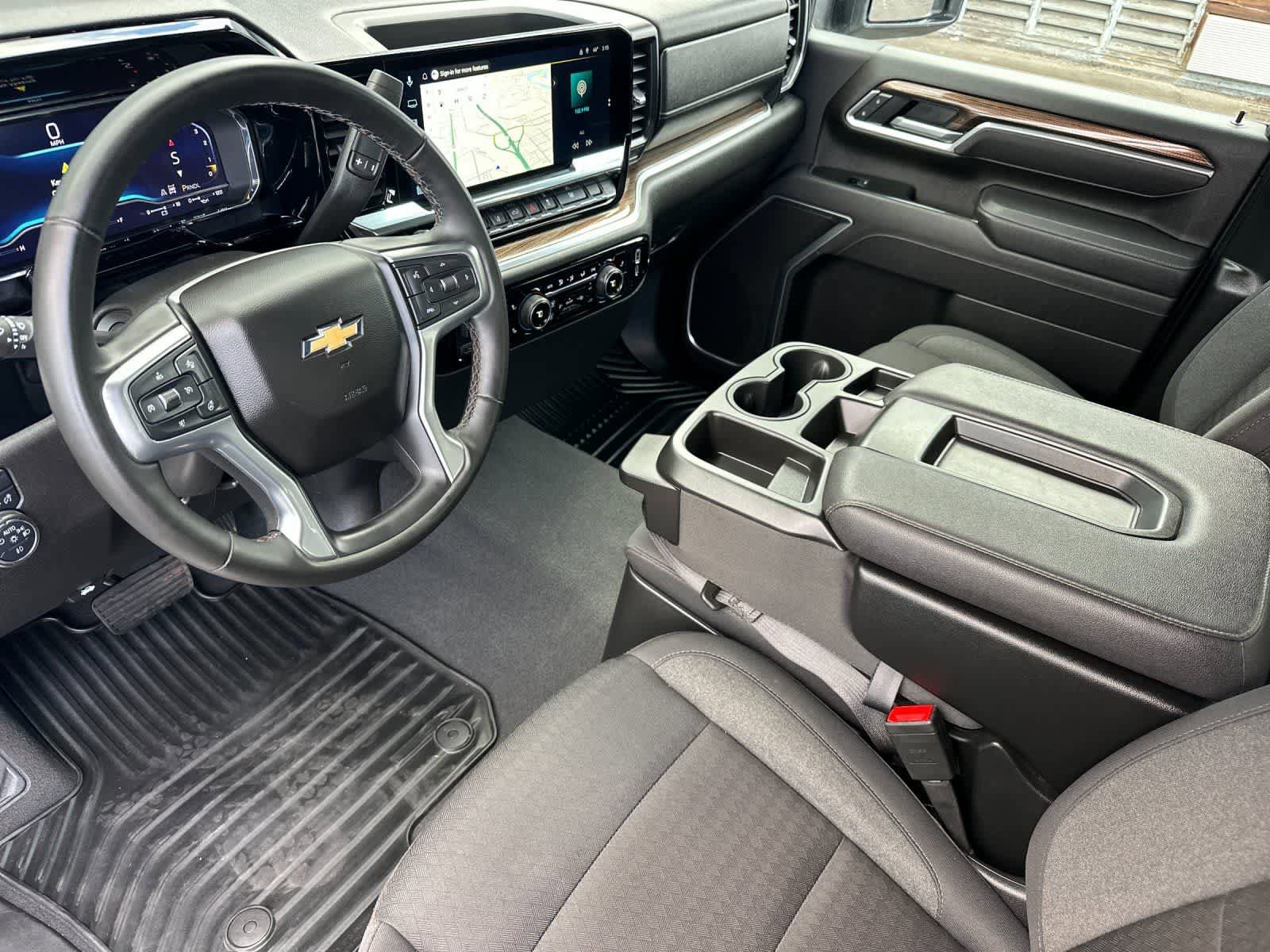 Used 2025 Chevrolet Silverado 2500 LT w/ Convenience Package AWD/4WD image 11