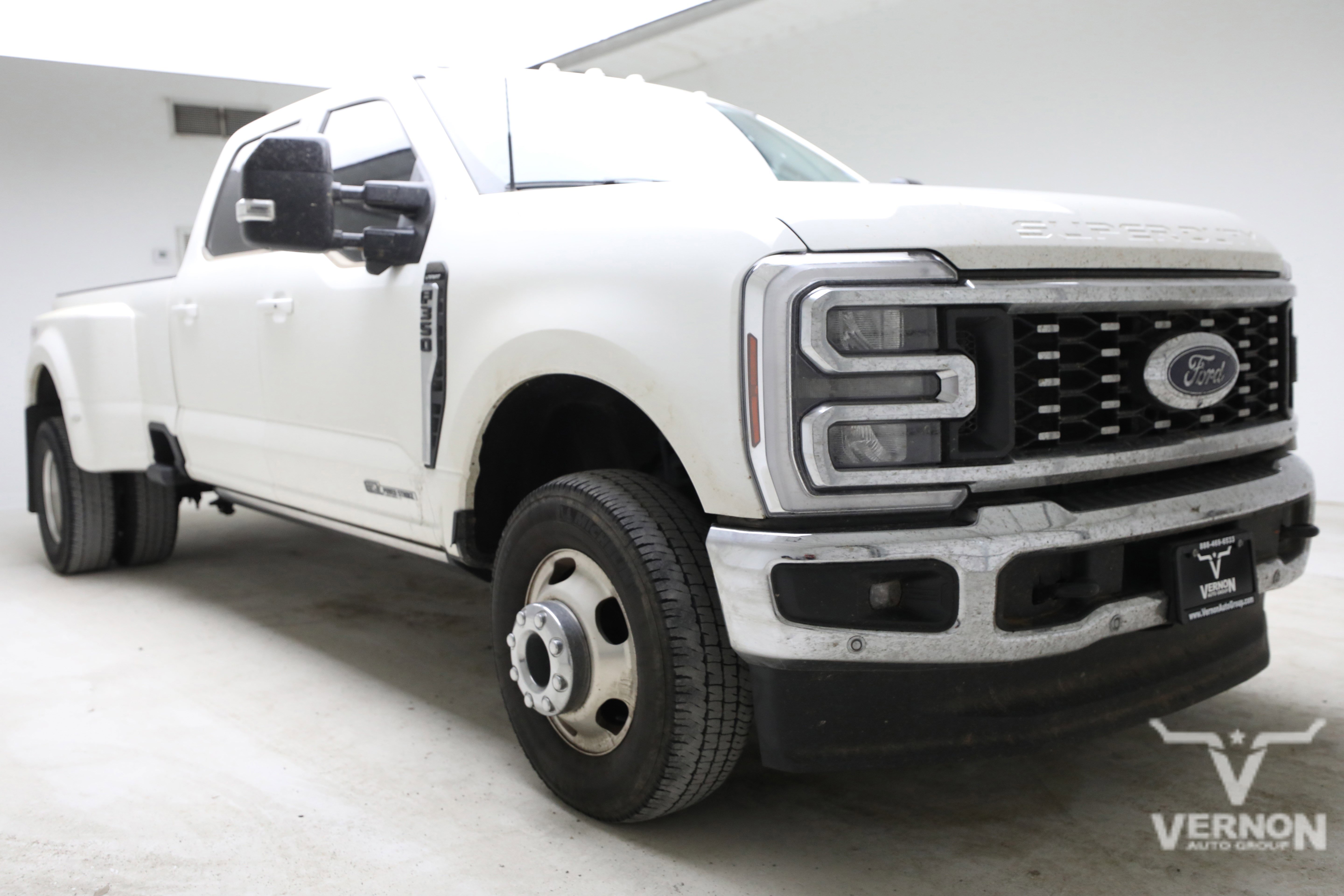 Used 2024 Ford F350 Lariat w/ Lariat Ultimate Package AWD/4WD image 6
