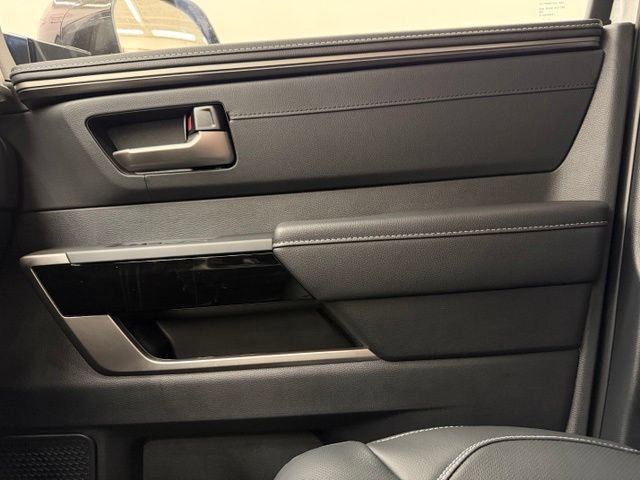 New 2026 Toyota Tundra Limited AWD/4WD image 88
