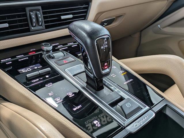 Used 2021 Porsche Cayenne image 13
