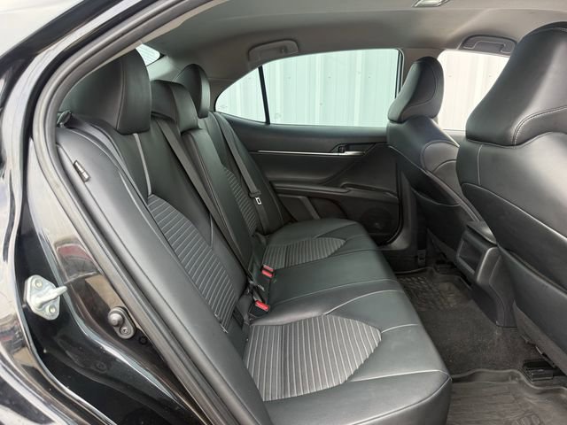 Used 2022 Toyota Camry SE FWD image 28