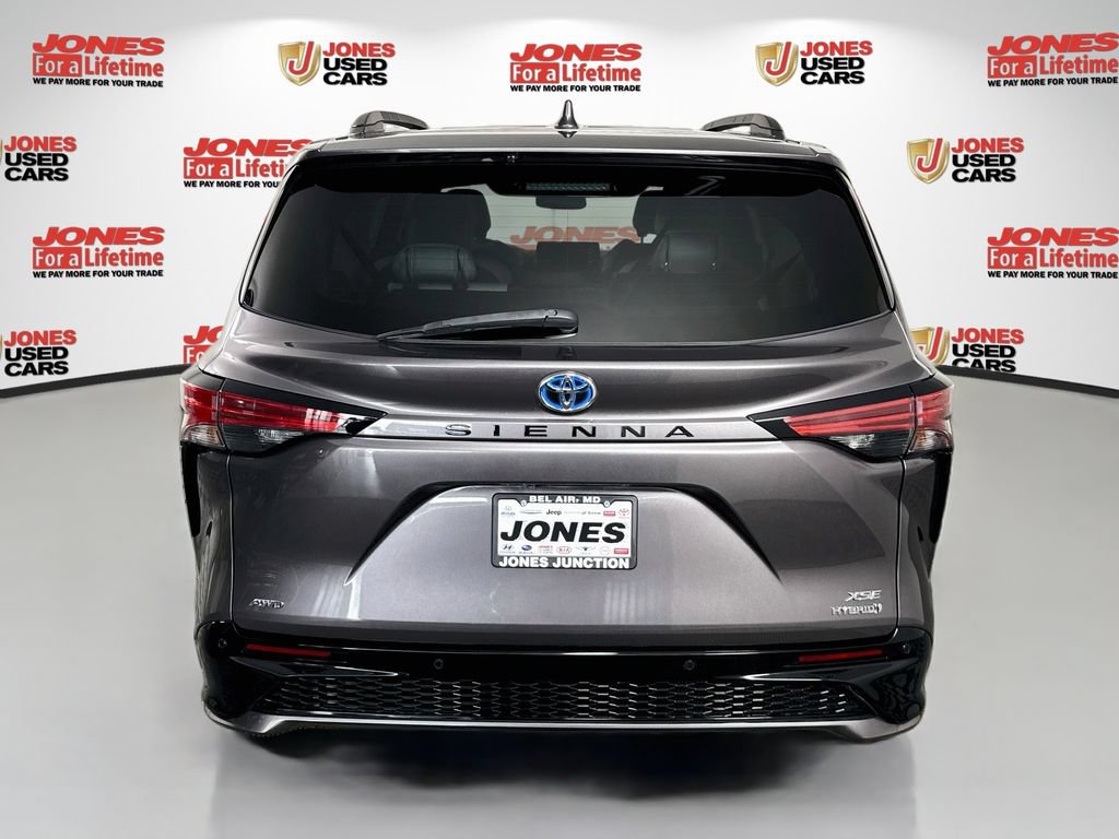 Certified 2021 Toyota Sienna XSE AWD/4WD image 17