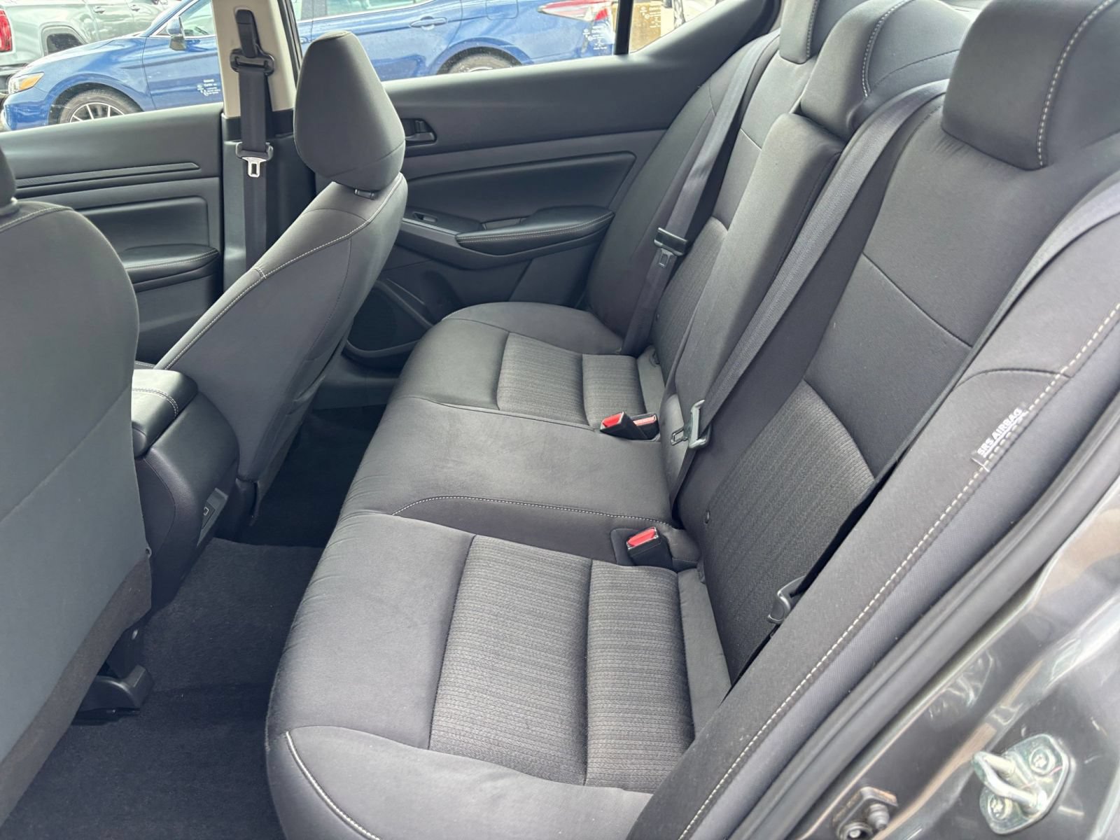Used 2025 Nissan Altima 2.5 SV FWD image 19
