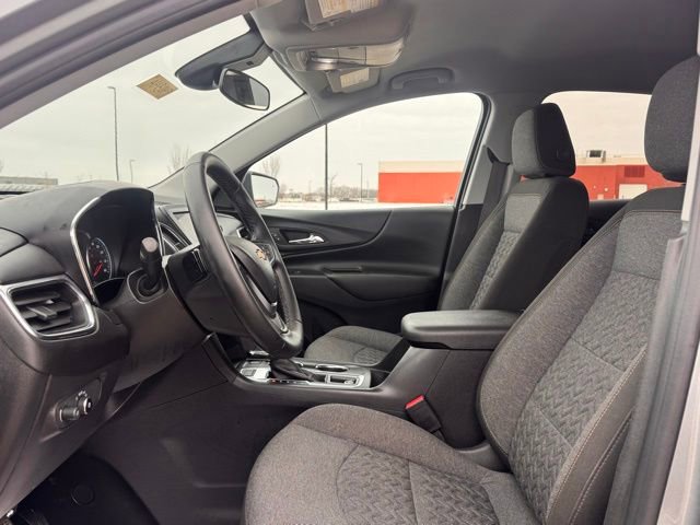 Used 2023 Chevrolet Equinox LT image 7