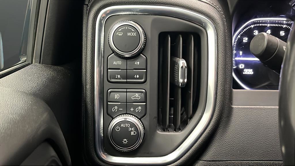 Used 2021 GMC Sierra 2500 SLE w/ X31 Off-Road Package image 33