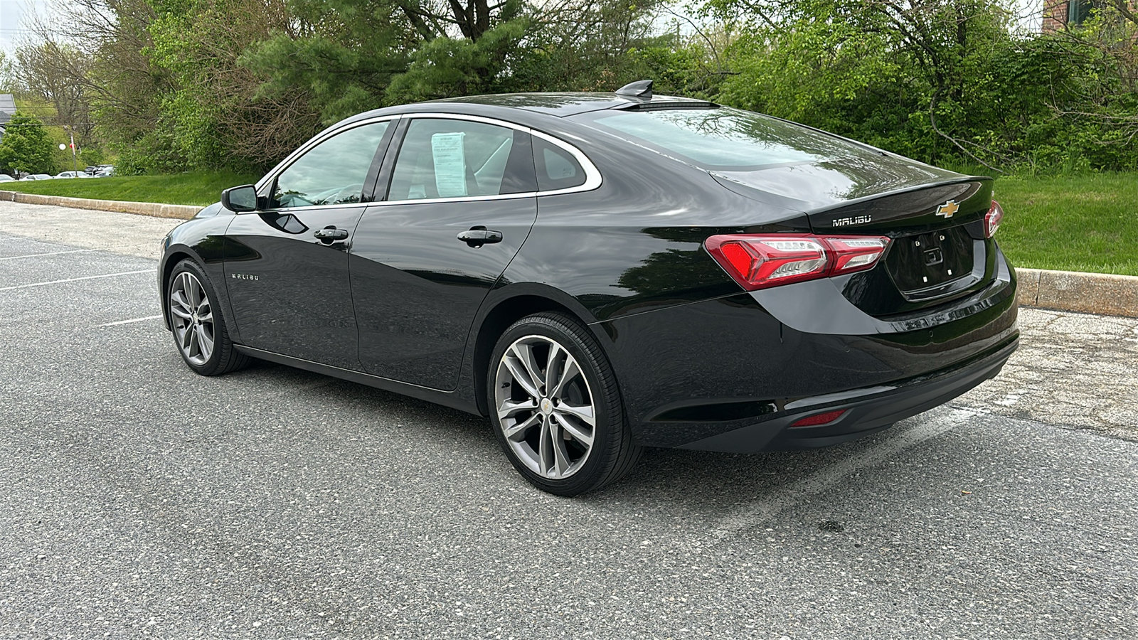 Used 2024 Chevrolet Malibu LT FWD image 8