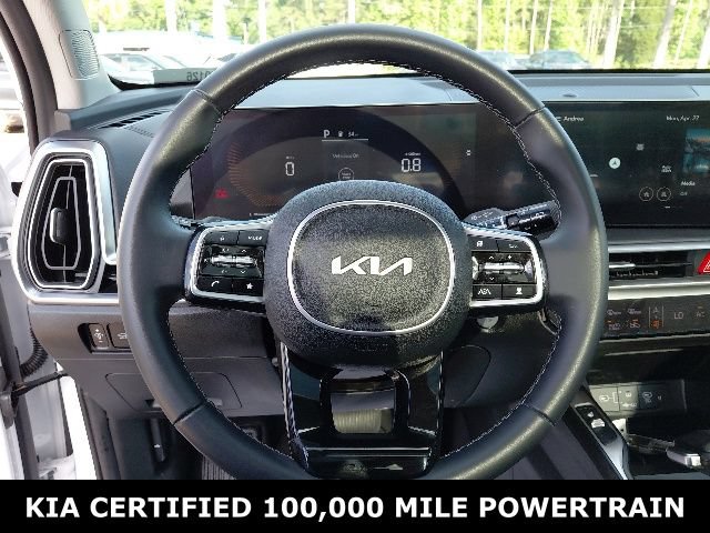 Certified 2024 Kia Sorento X-Line EX AWD/4WD image 11